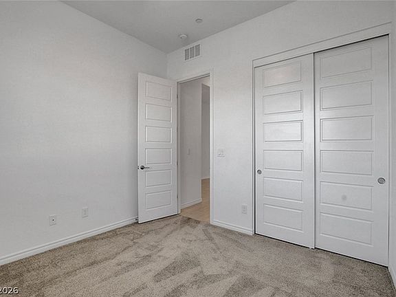 5th image of 673 Sunlight Hill St