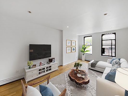 1st image of 392 Manhattan Ave APT 4A