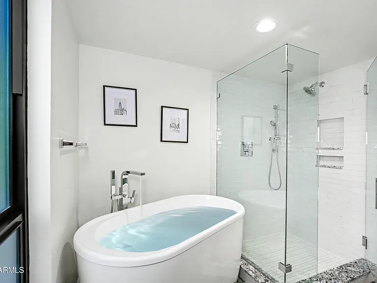 1049 N Boulder Dr — Photo 24