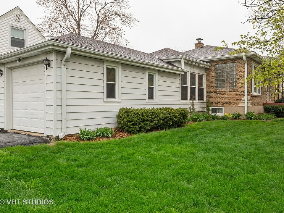 1st image of 293 N Oaklawn Ave