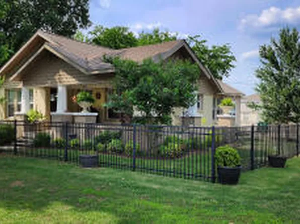 (undisclosed Address), Russellville, AR 72801