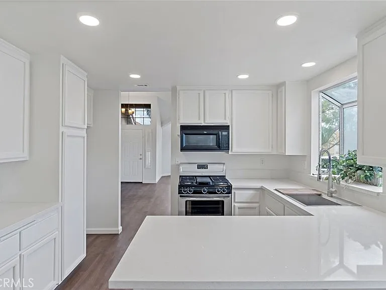 39563 Chabot Cir — Photo 12
