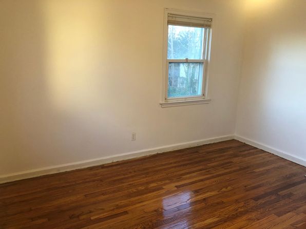 51 North Ave FLOOR 2, Bogota, NJ 07603