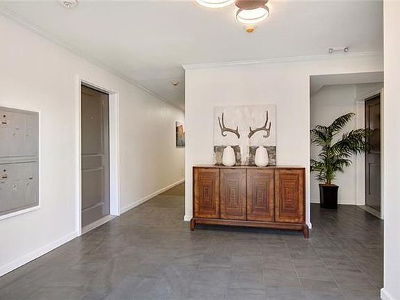 2nd image of 1532 Saint Andrew St APT 208