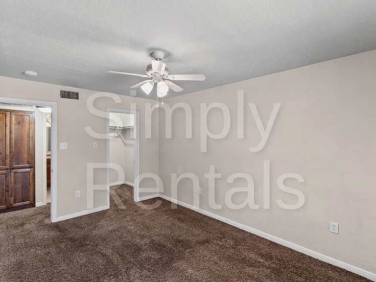 1220 Texas St — Photo 35