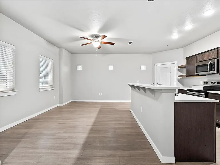 White Hawk Townhomes — Photo 17