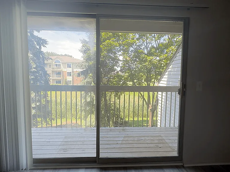 Prentiss Pointe Apartments — Photo 210
