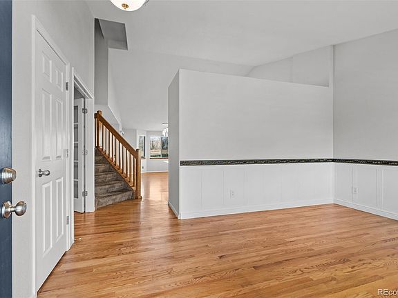 4th image of 6029 Quay Court