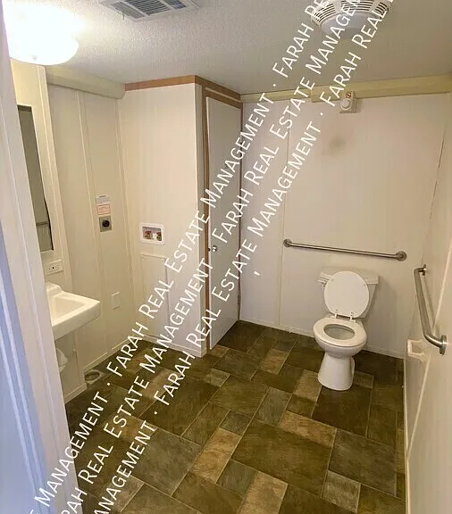 5389 Teague Rd #7 — Photo 11