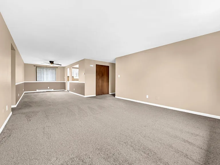 Aurora Village — Photo 18