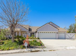 207 Hazelridge Ct, Simi Valley, CA 93065