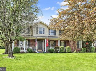 6 Makenzee Ct, Carlisle, PA 17015