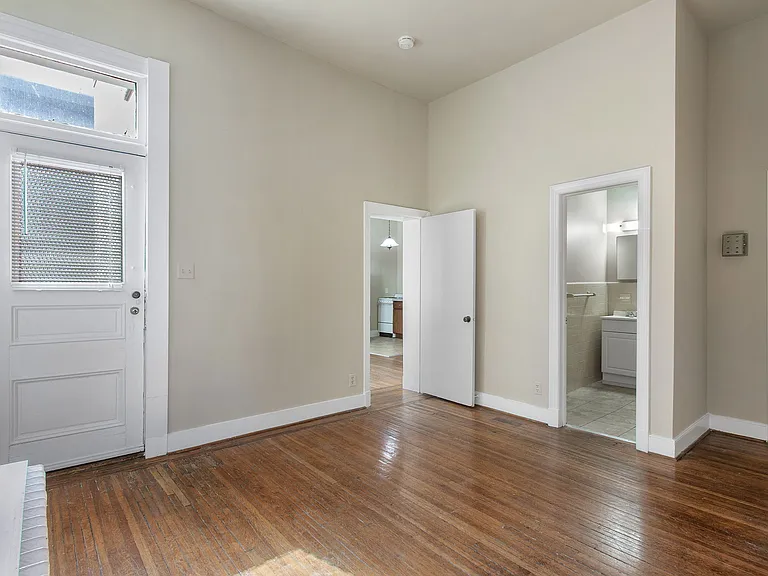 2604 Grove Ave #1 — Photo 10