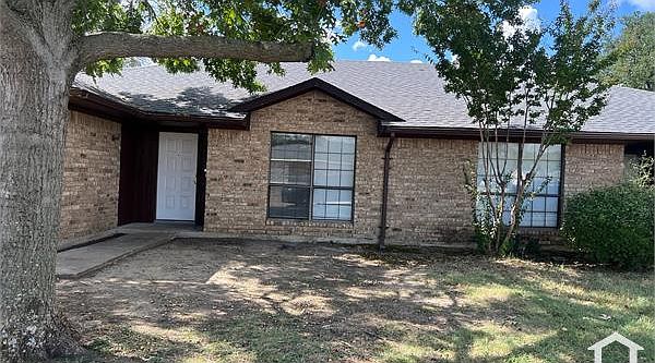 1st image of 5307 Brookview Dr