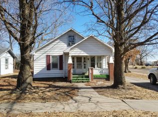 500 N Franklin Ave, Marshall, MO 65340
