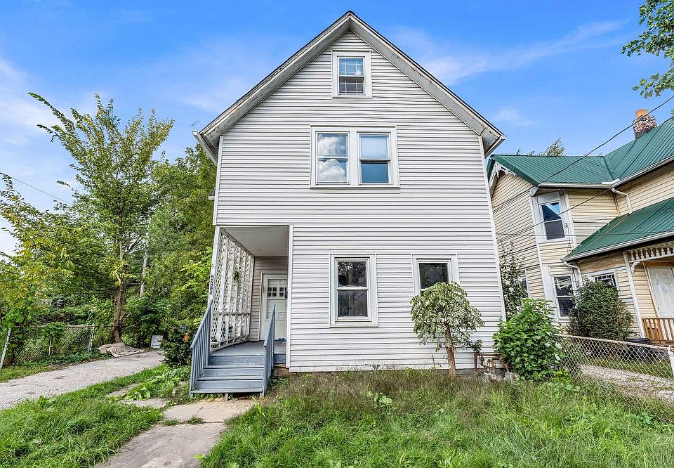 1st image of 2206 Kenneth Ave Suite 2