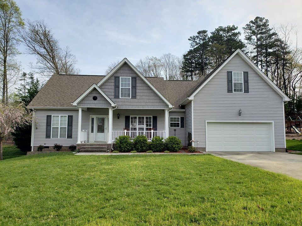 1st image of 421 Olivia Ln