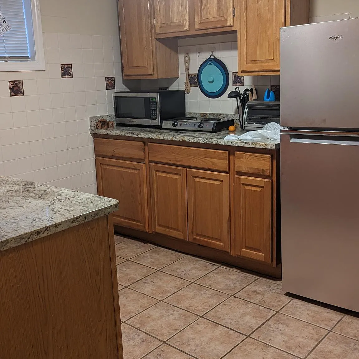 Studio, 9999 sqft, $1,350 — Photo 1