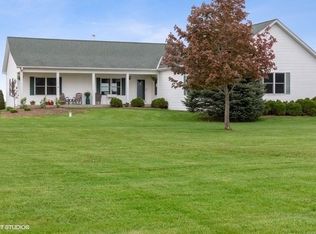 1502 Menge Rd, Marengo, IL 60152