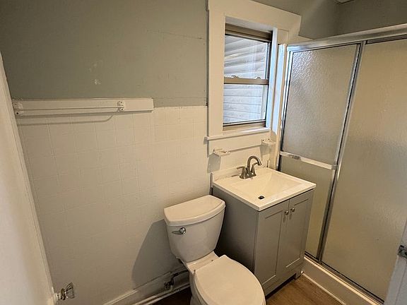 5th image of 36 W Green St #40