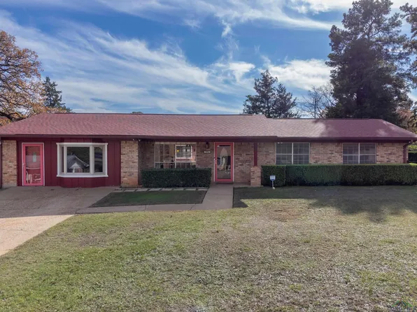 205 Dogwood, Lone Star, TX 75668