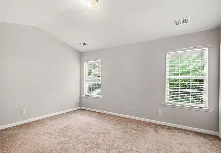 2224 Winthrop Chase Dr — Photo 11