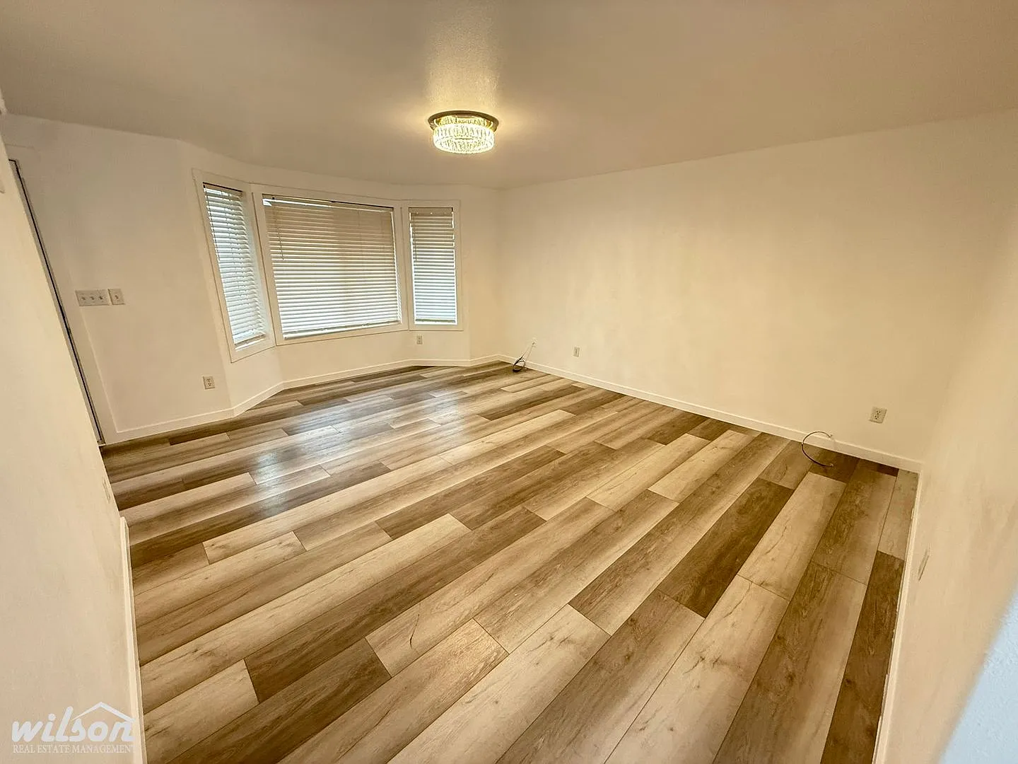 3 Bed, 2 Bath Home with a Two-Car Garage, Lawn Care Included in Moxee! — Photo 3