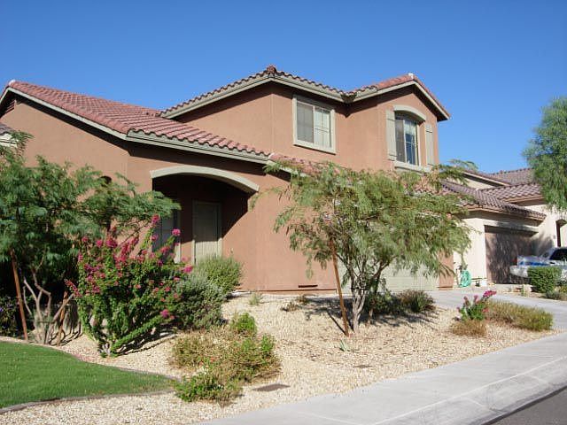 5 Bedrooms - 3 Full Baths