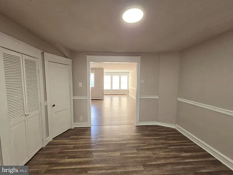 4020 Howland St — Photo 7