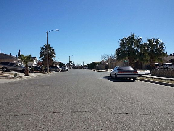 5th image of 12276 Amstater Cir