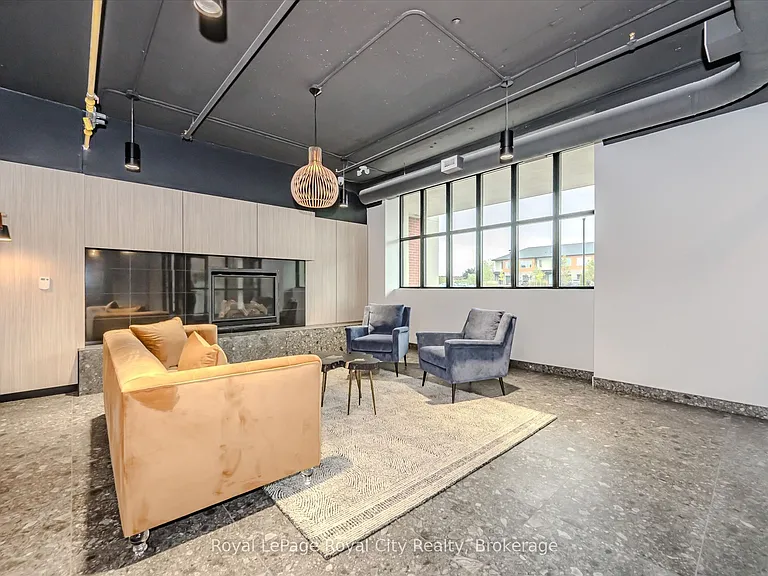 120 Huron St #115 — Photo 4