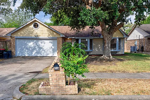 5102 Parsley St Photo 1