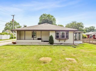302 N Division St, Aroma Park, IL 60910