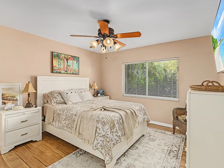 3724 SE 21st Pl — Photo 19