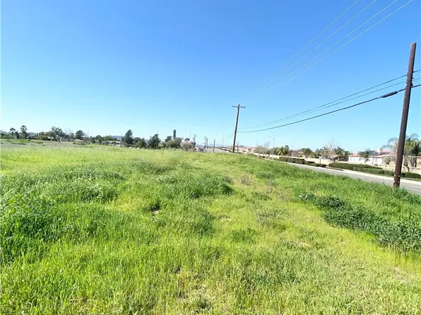 30245 Scott Rd, Menifee, CA 92584