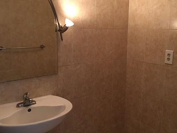 5th image of 2780 NE 183rd St APT 1506