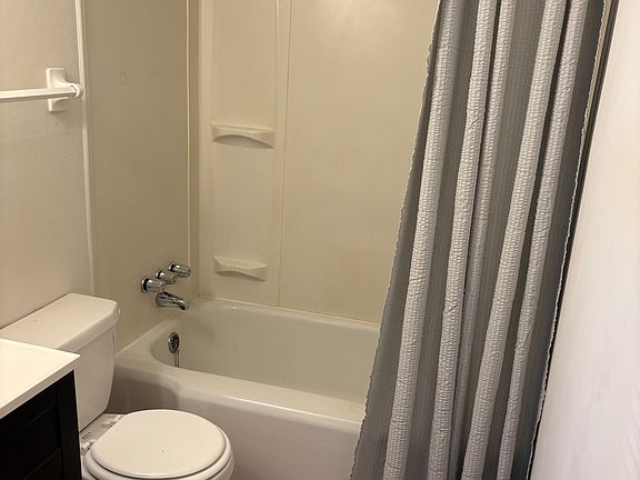 4th image of 7159 Beulah Ave #7159B