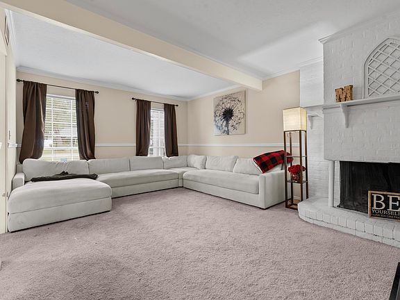 5th image of 3288 Remler Dr