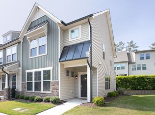 1135 Metropolitan Dr, Durham, NC 27713