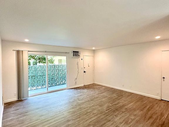 2nd image of 1960 S Holt Ave APT 5