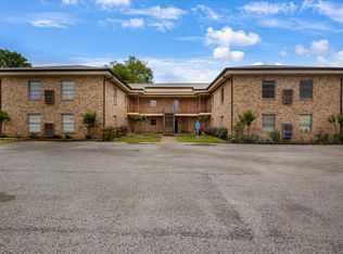 403 S Main St APT 10, Henderson, TX 75654