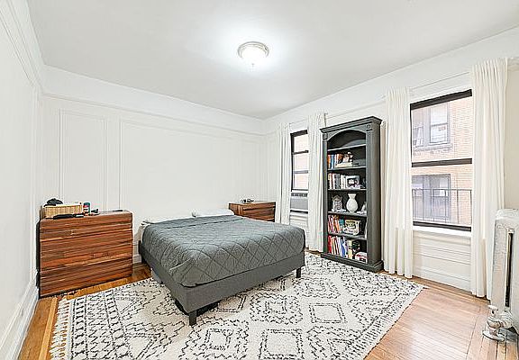 4th image of 712 W 176th St APT 1G