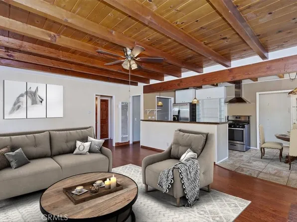 335 W Meadow Ln, Big Bear City, CA 92314