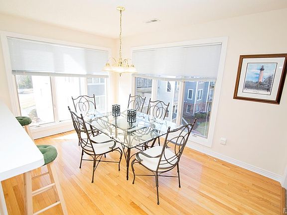 4th image of 414-15B Albemarle Blvd