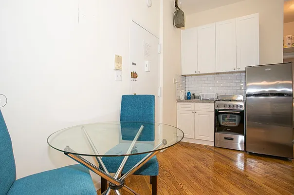 Rented by Arden Realty Corp. | media 25