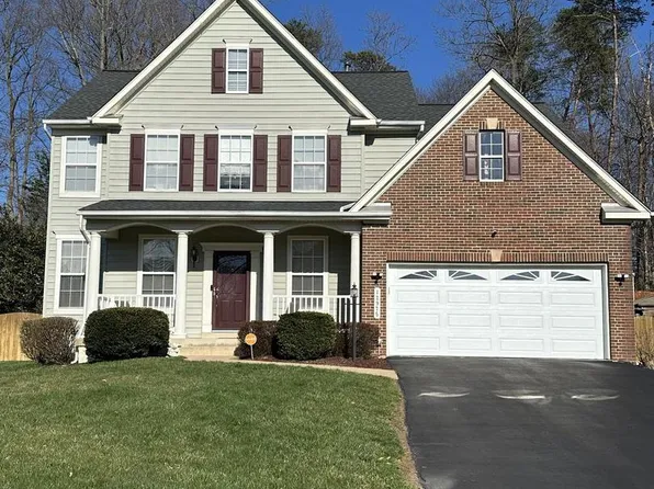 12975 Torchlight Dr, Woodbridge, VA 22193