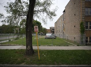 3900 W 19th St, Chicago, IL 60623