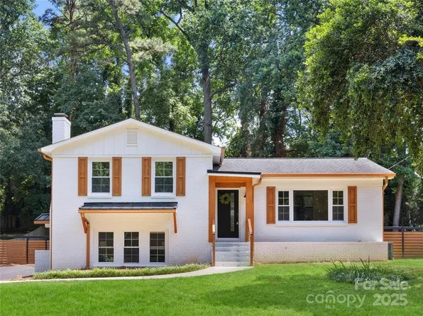 2120 Shadyview Dr, Charlotte, NC 28210