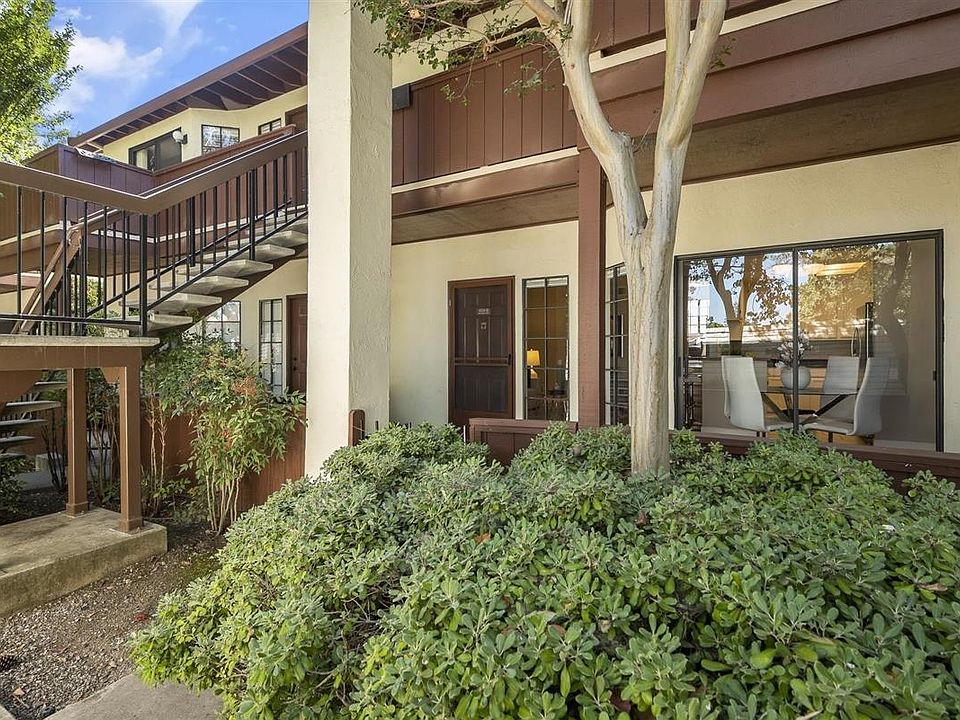 1st image of 454 Costa Mesa Ter APT B