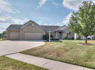 1723 Rust Leaf Ct, Fort Wayne, IN 46845
